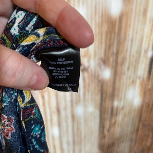 Bebop Floral Neck Tie Sleeveless Romper Med - Picture 5 of 6